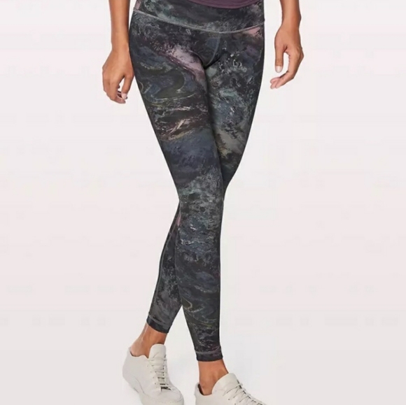 lululemon athletica Pants - Luxtreme Wunder Unders